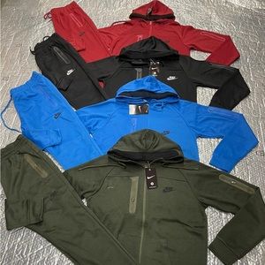 NIKE SETS!!! We have men, women, and kids sets in all sizes up to 5X!!!!